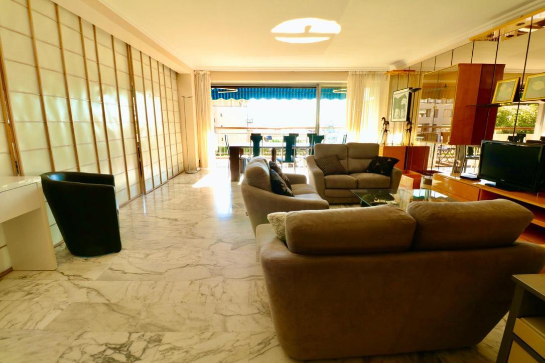 2, 3 And 4 Bedroom Sea View Forville Apartments 5 Mins From The Palais كان المظهر الخارجي الصورة