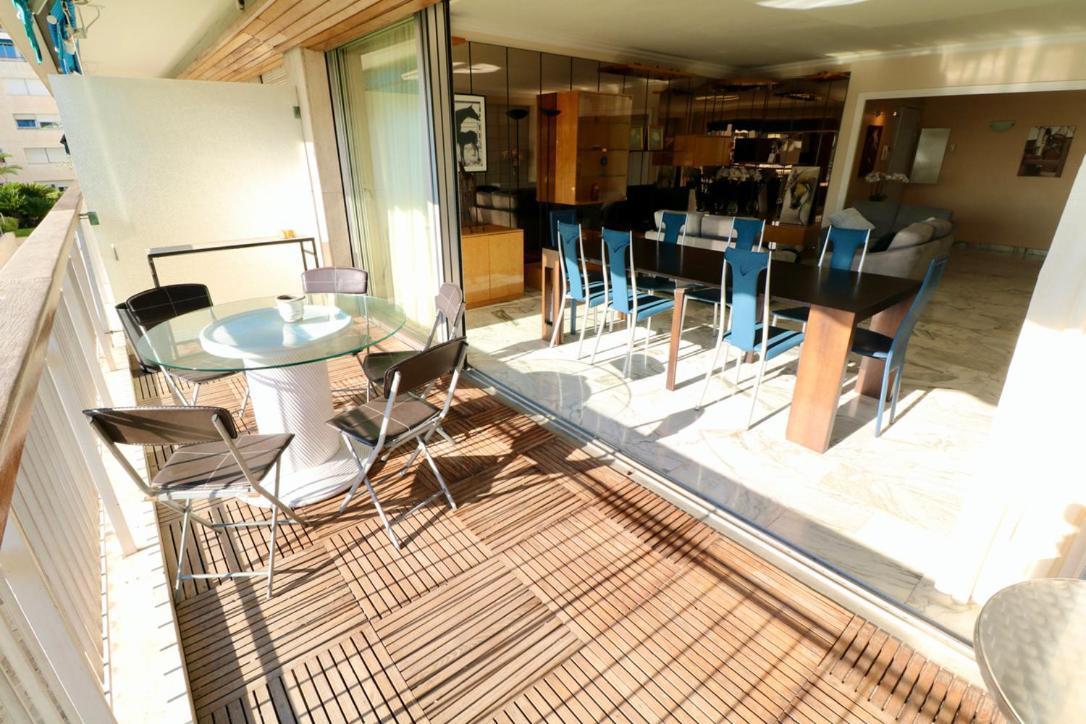 2, 3 And 4 Bedroom Sea View Forville Apartments 5 Mins From The Palais كان المظهر الخارجي الصورة